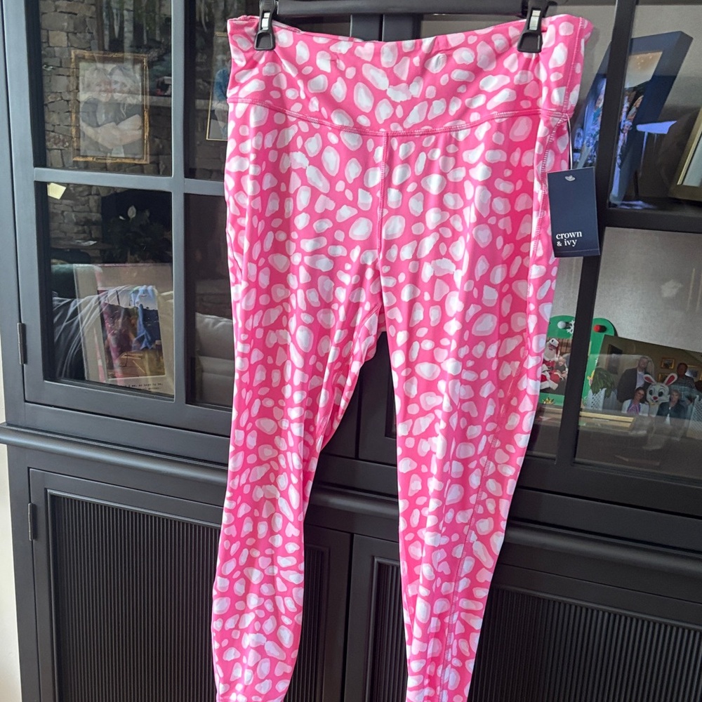 crown & ivy Hot Pink and White Abstract Print Leggings